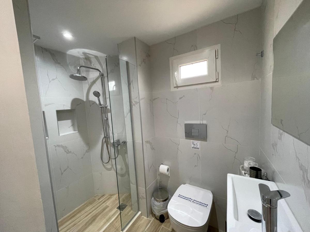 Sea View Apts & By Pachiplex Daire *