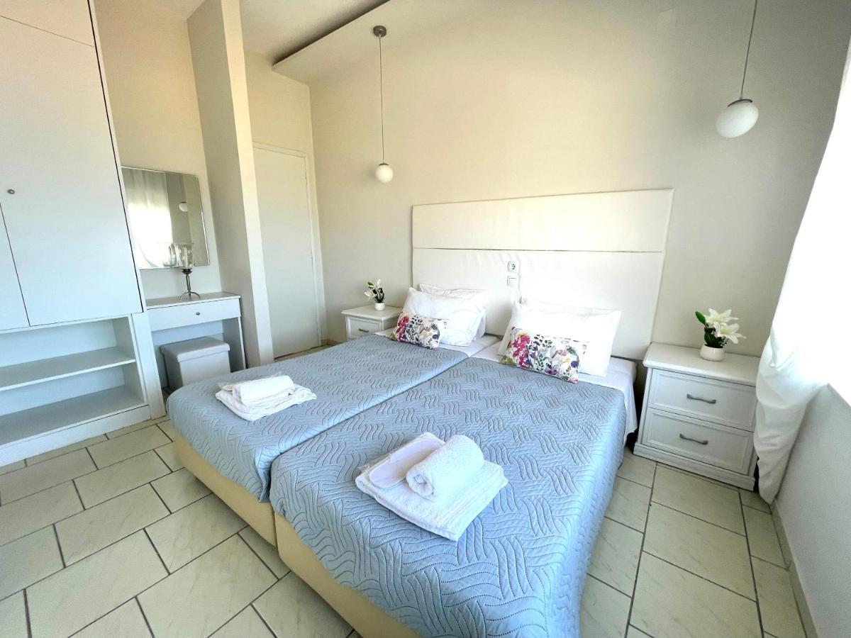 Sea View Apts & By Pachiplex Daire