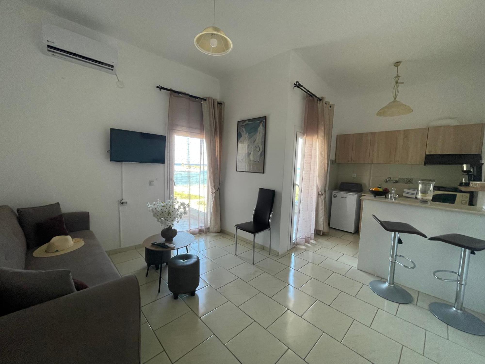 Daire Sea View Apts & By Pachiplex Malia