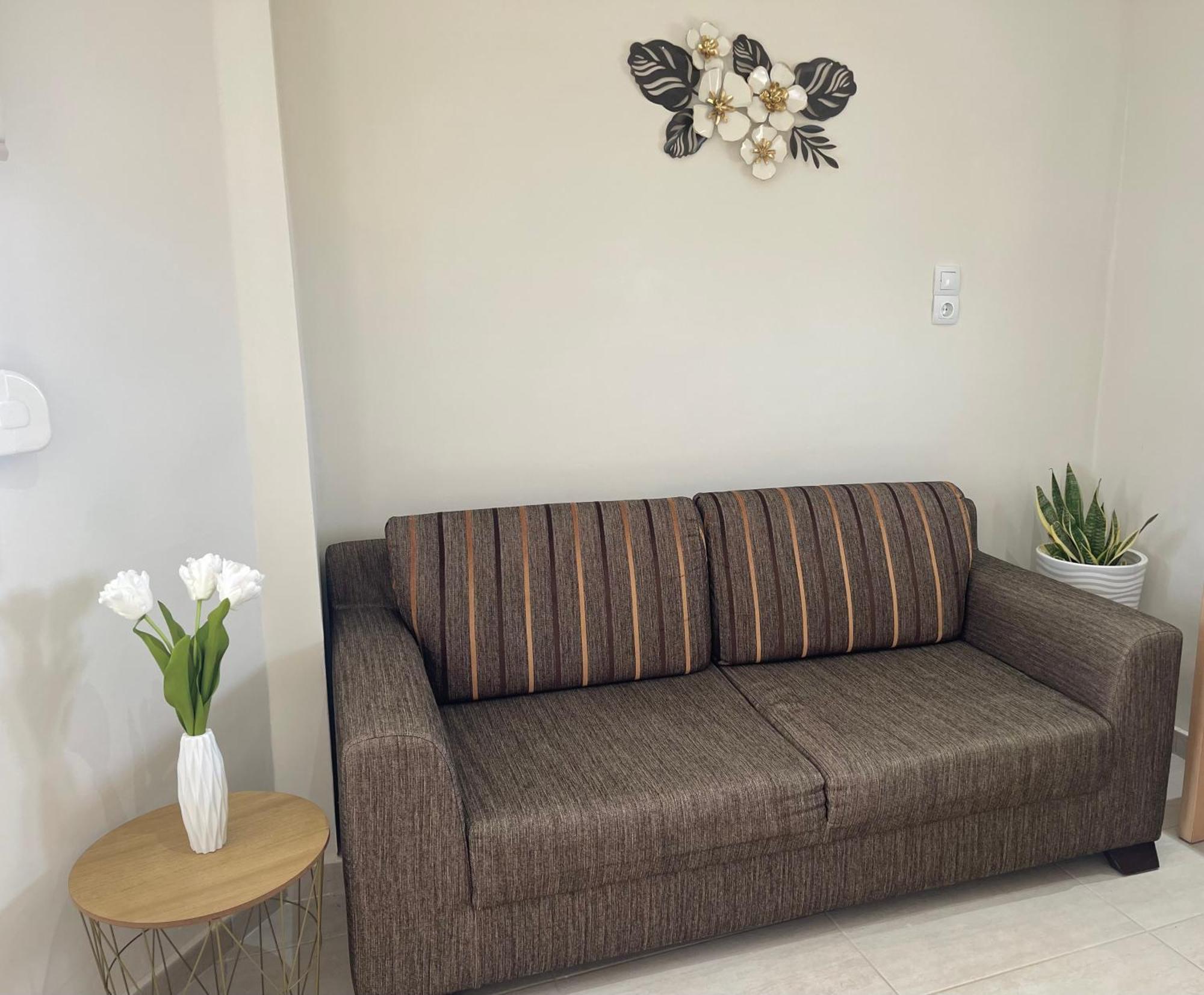 Sea View Apts & By Pachiplex Apartment *